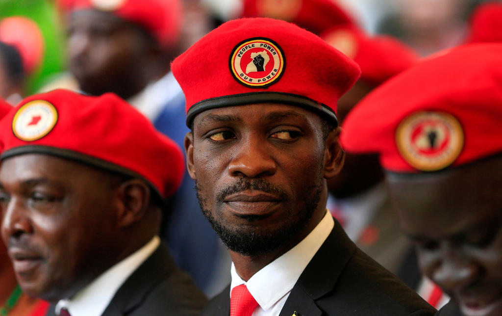 Kırmızı bere takana 5 yıl hapis cezası! 1 bobi wine