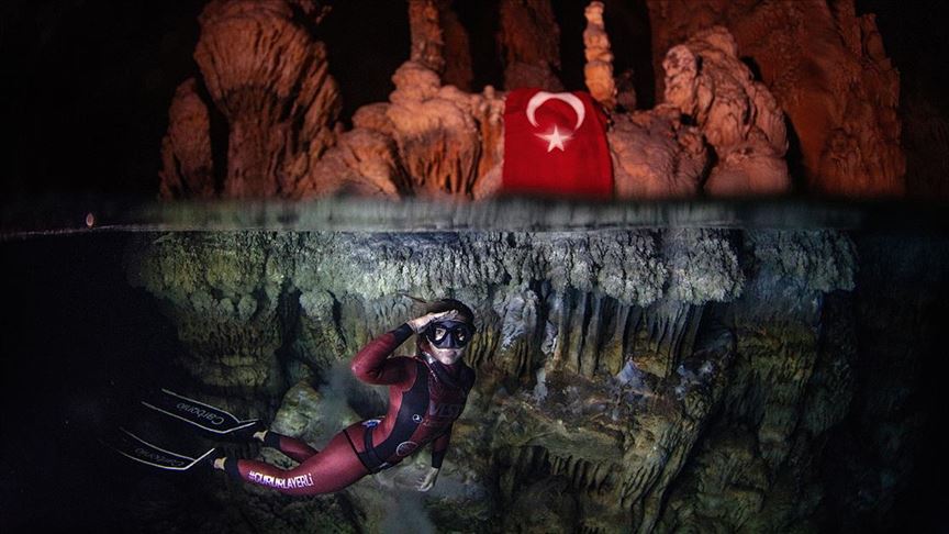 Şahika Encümen'den mağarada yeni dünya rekoru 1 sahika encumen magara