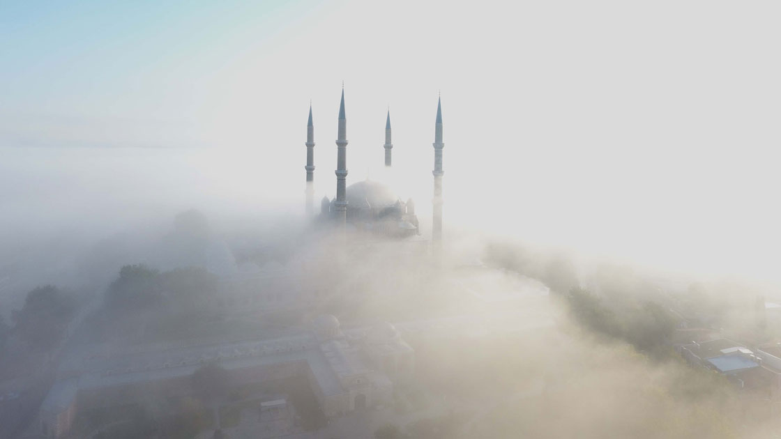 Sisler altındaki Selimiye büyüledi 1 selimiye sis