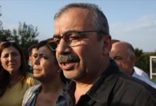 sirri sureyya onder tahliye