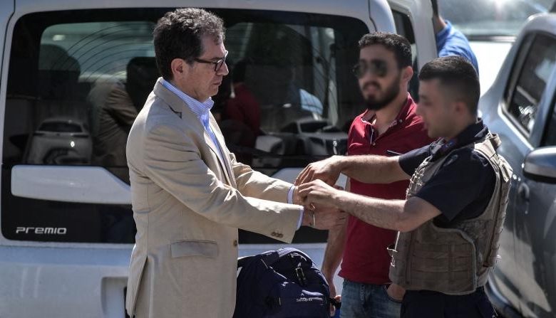 kadri gursel kelepce