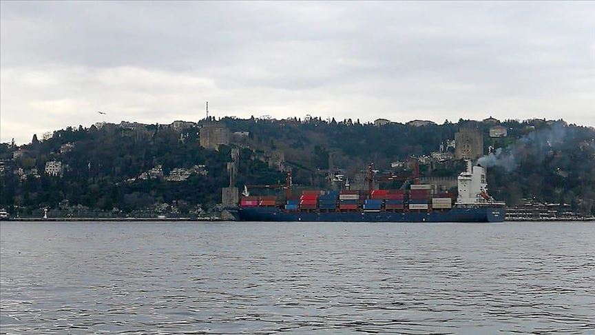 Boğazda karaya oturan gemi kurtarıldı 1 istanbul bogazi gemi 1239841
