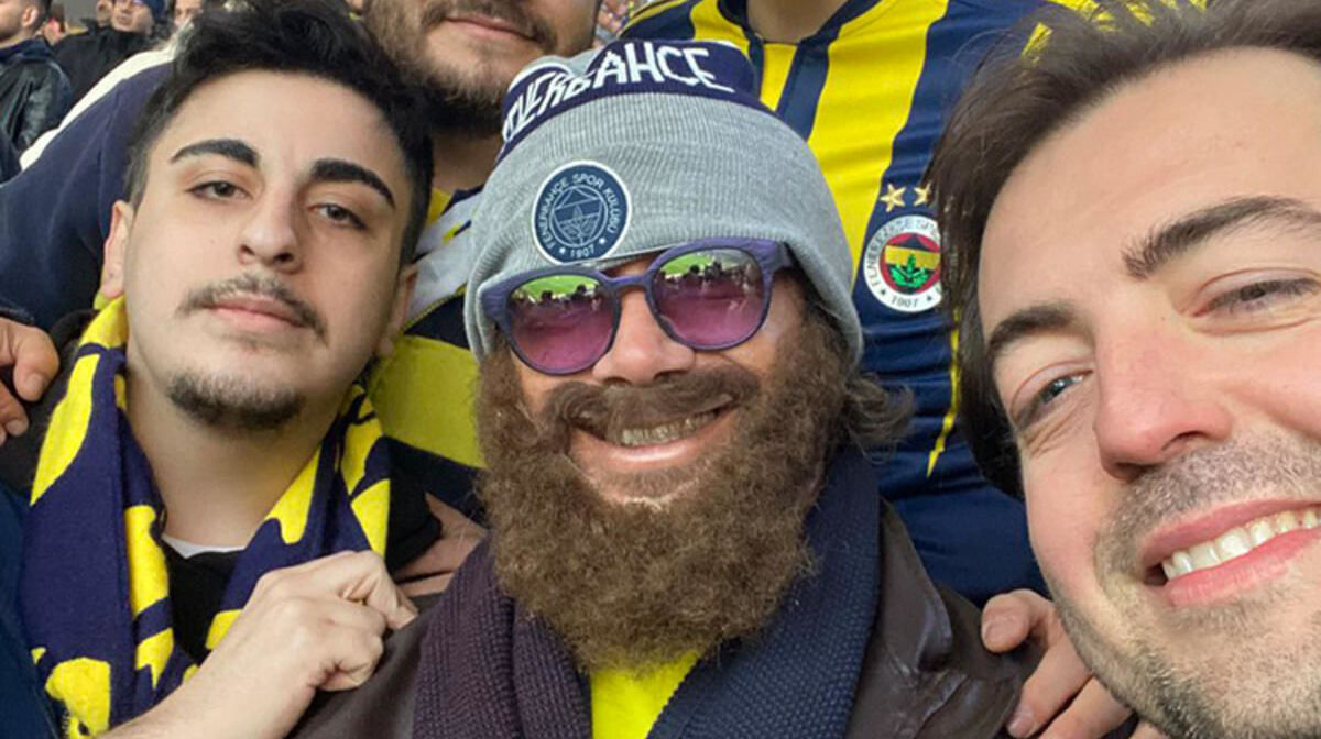 Fenerbahçeli eski yıldız kılık değiştirerek derbiyi tribünde izlemiş 1 lugano taraftar