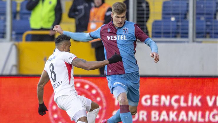 Son Dakika: Sörloth'un cezası belli oldu 1 sorloth