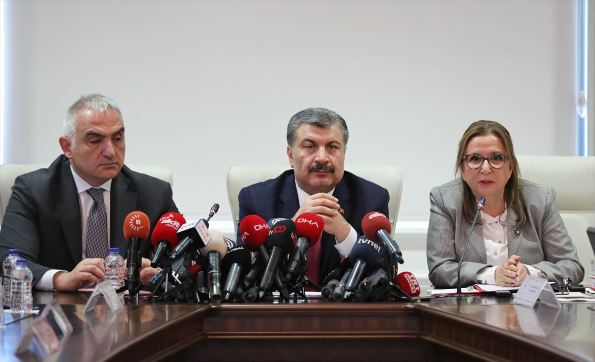 Bilim Kurulu Toplantısı sonrası 3 bakandan açıklamalar 1 20200311 2 41310544 52994671 Web