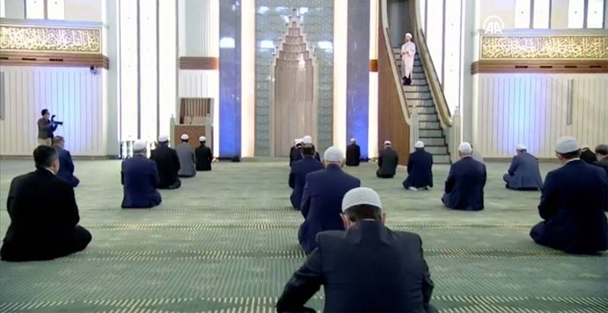 Beştepe'de özel cuma namazı! 1 bestepe cuma namazi