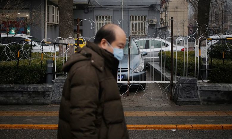 koronavirus 03748181