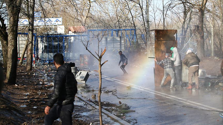 yunanistan sinir gaz