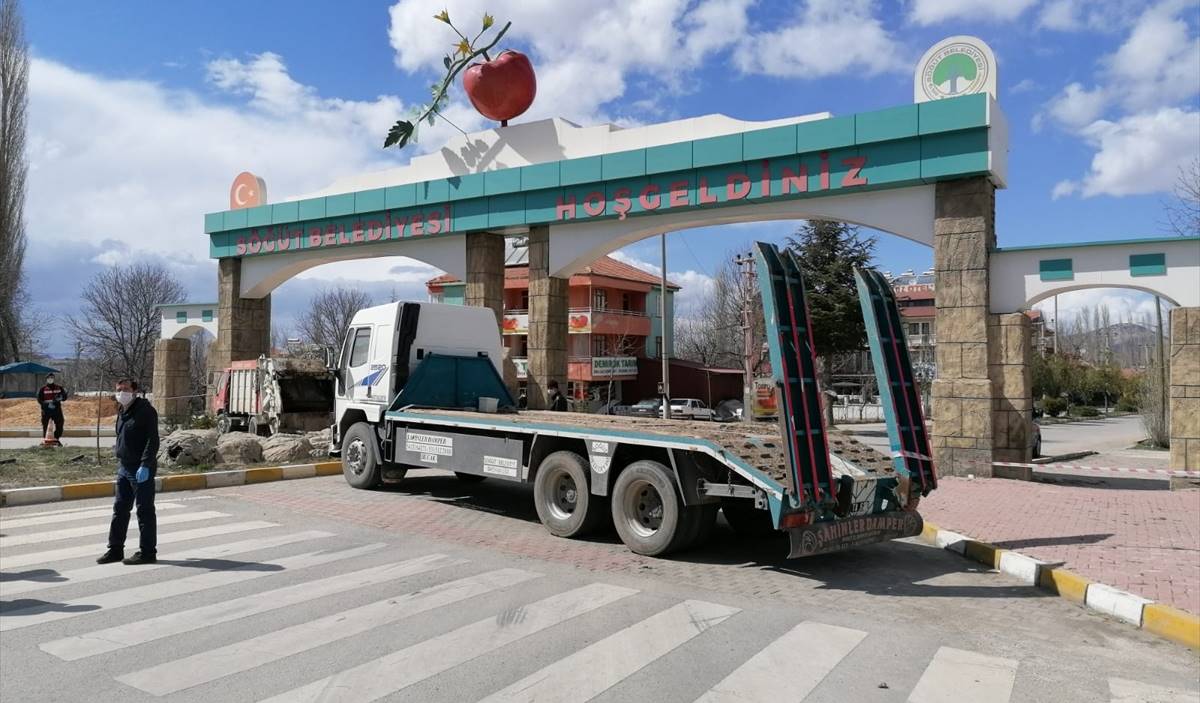 Bir belde daha karantinaya alındı 1 burdur cavdir karantina
