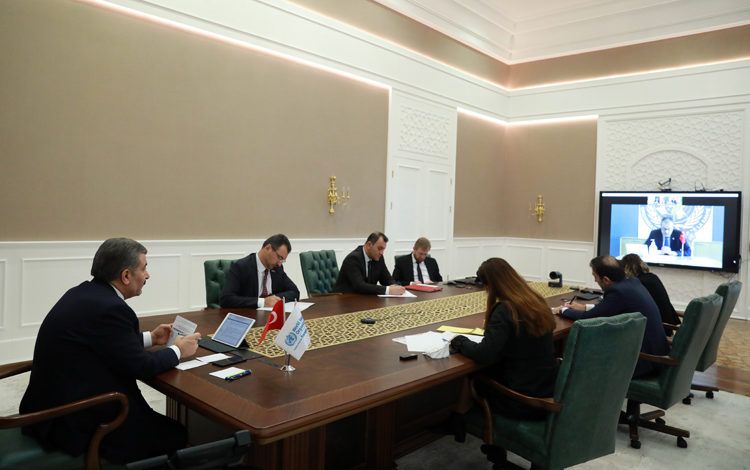 fahrettin koca toplanti