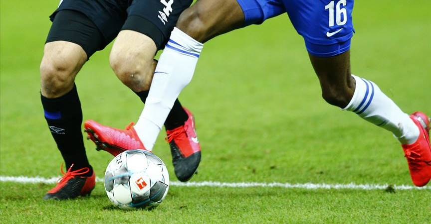 Maske takarak futbol oynanır mı? 1 maskeyle futbol oynanir mi