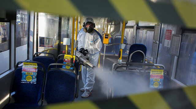 Bir Avrupa ülkesi daha kısıtlamaları hafifletiyor 1 polonya koronavirus