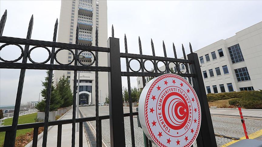 Fahiş fiyatla ürün satanlara bakanlıktan ceza yağdı! 1 ticaret bakanligi