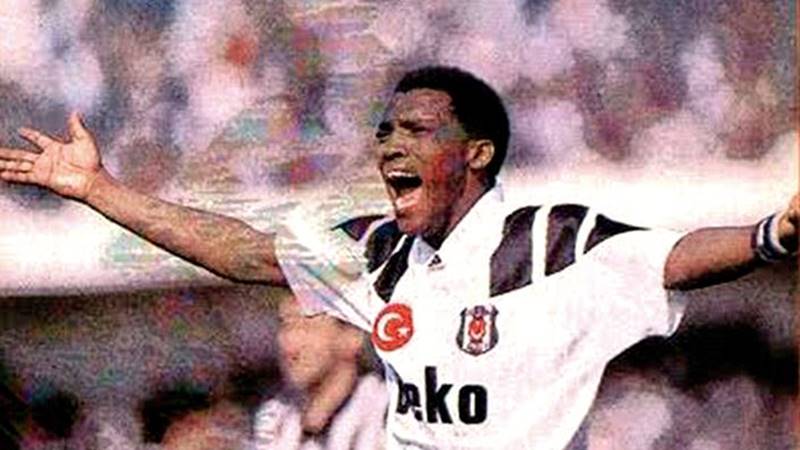 Beşiktaş Taraftarının Sevgilisi Olmuş 8 Siyahi Forvet 3 Fani Madida - Beşiktaş