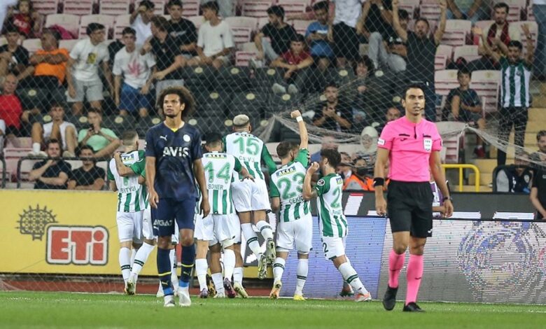Fenerbahçe Konyaspor'a mağlup oldu 0-1