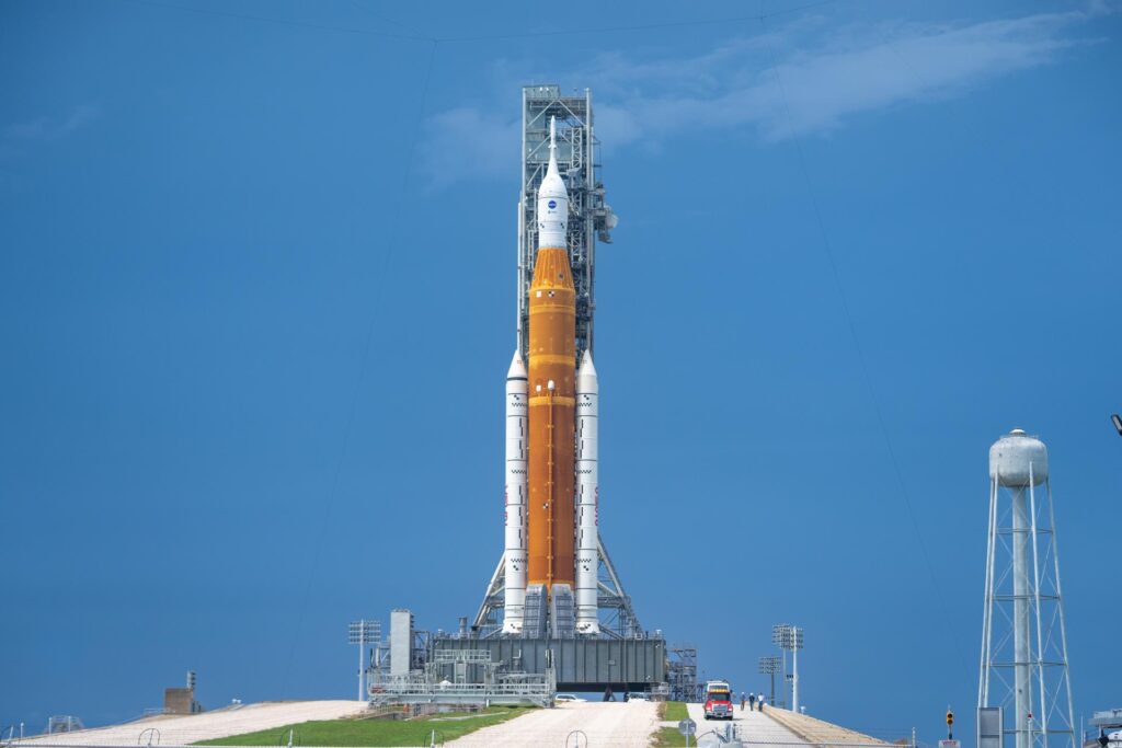 Amerikan Ulusal Havacılık ve Uzay Dairesi (NASA) Orion kapsülünü bugün uzaya fırlatmayı planlıyor.