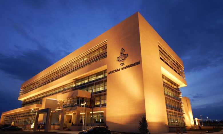 CHP Sansür Yasası İçin AYM'ye Başvurdu 10 CHP Sansür Yasası 29. maddesinin iptali için AYM'ye başvurdu