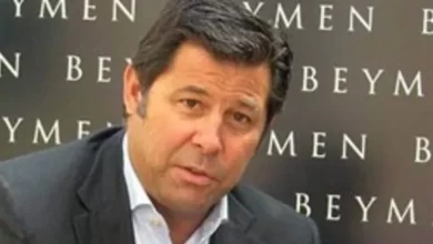 Cem Boyner, Hasan Arat, Ethem Sancak, güçlerini İstanbul yerine Moskova’da birleştirdiler 9 Türkiye'nin önde gelen iş adamlar şirketlerinin Moskova'ya taşıyorlar. Cem Boyner, Hasan Arat ve Ethem Sancak projeyi yıllar önce planlamışlar.