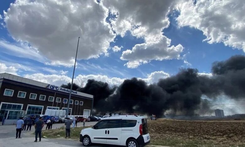 Silivri'de Fabrika Yangını