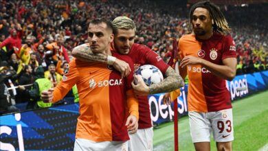 UEFA Avrupa Ligi play-off turunda eşleşmeler belli oldu. Galatasaray, son 16'ya yükselmek için Çekya'nın Sparta Prag takımı ile karşılaşacak.
