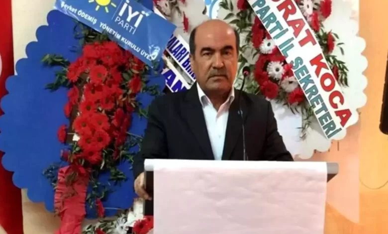 İYİ Parti Adıyaman Kurucular Kurulu üyesi olan Mithat Solgun, partisinden istifa ettiğini açıkladı.