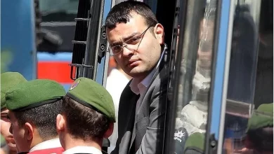 Ogün Samast mahkemeye başvurdu! Adını değiştirmek istiyor 11 AGOS Gazetesi Genel Yayın Yönetmeni Hrant Dink'i öldüren Ogün Samast,’ın adını değiştirmeye karar verdiği ortaya çıktı.