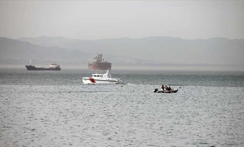 19 Kasım'da Zonguldak'ta batan geminin kalıp personelini arama çalışmalır sürüyor.