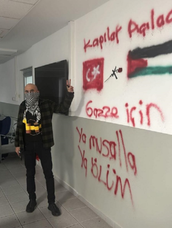 Kocaeli'nde sahte bomba düzeneği ve silahlarla girdiği fabrikada 7 kişiyi rehin alan saldırgan tutuklandı.