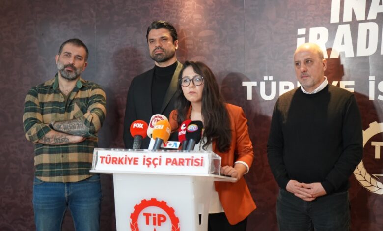 TİP'in Hatay adayı Gökhan Zan oldu 7 Gökhan Zan, Türkiye İşçi Partisi'nden Hatay Büyükşehir Belediye Başkan Adayı oldu.
