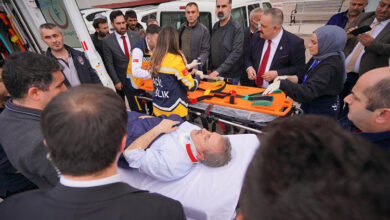 BBP Genel Başkanı Mustafa Destici, Tokat'ta geçirdiği trafik kazası sonucu yaralandı.