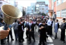 31 Mart Mahalli İdareler Genel Seçimleri sebebiyle tüm yurtta 1 Nisan Pazartesi günü okullar tatil edildi.