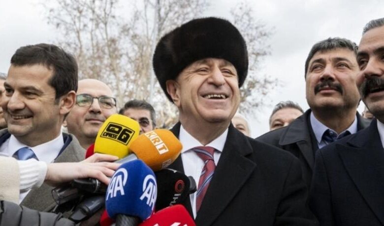 Zafer Partisi Ankara'da çöktü! İstifa fırtınası 2 Zafer Partisi Ankara Teşkilatı istifalarla sarsıldı