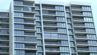 Yine bir kadın cinayeti işlendi... Kartal'da bir şahıs rezidans dairesinde tartıştığı kadını tabancayla vurarak öldürdü.