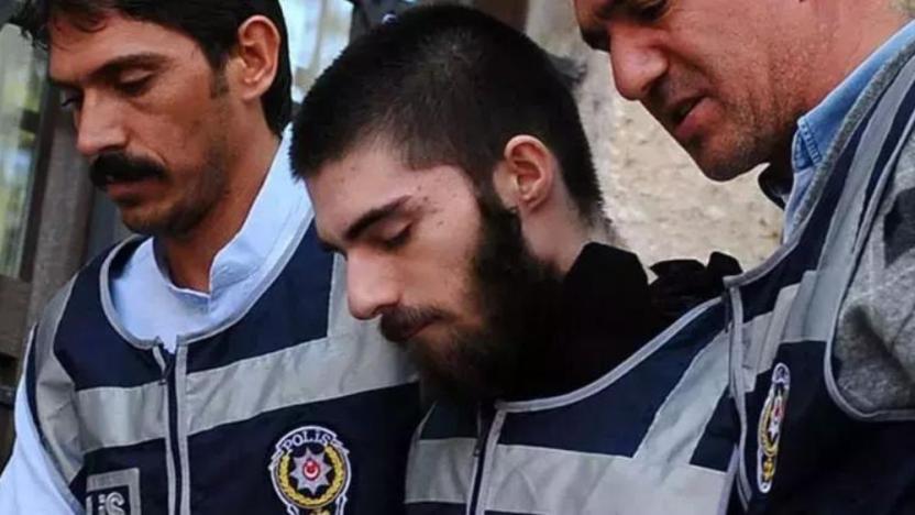 Cem Garipoğlu’nun otopsi görüntüleriyle ilgili yeni iddia 1 Cem Garipoğlu’nun otopsi görüntülerini inceleyerek rapor hazırlayan bilirkişinin trafik polisi olduğu iddia edildi.