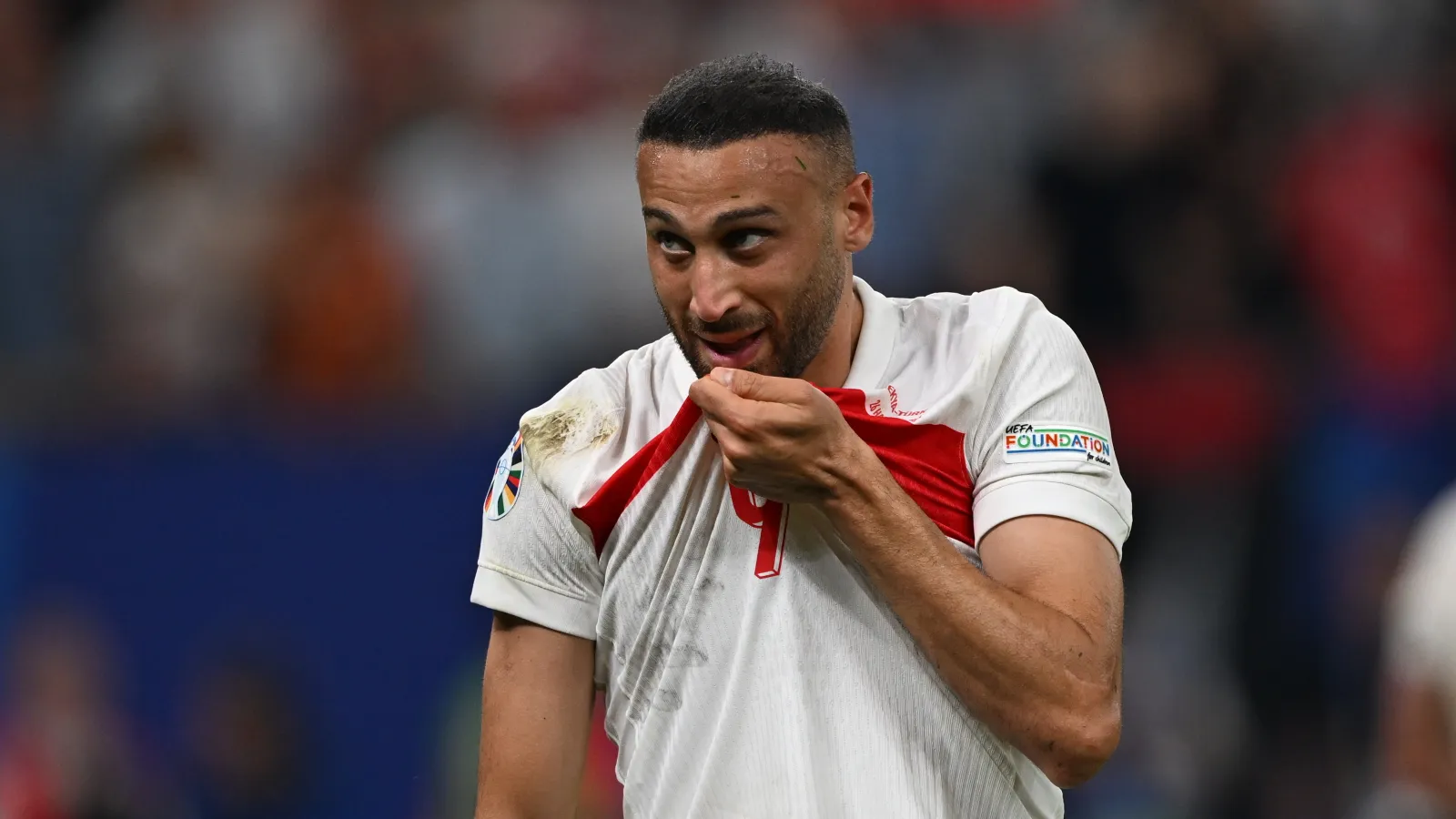A Milli Takım son 16 turunda 1 A Milli Takım, EURO 2024 F Grubu üçüncü maçında Çekya'yı 2-1 mağlup ederek adını son 16 turuna yazdırdı.