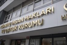 Türkiye İnsan Hakları ve Eşitlik Kurumu (TİHEK), yerel seçim sonrası işçi çıkaran İBB'ye idari para cezası verdi.