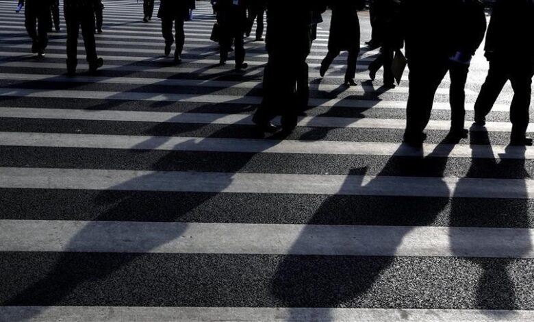 Temmuz ayından işsiz sayısı bir önceki aya göre 112 bin kişi azalarak 3 milyon 167 bin kişi oldu.