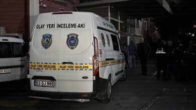 Rize’de onkoloji merkezinde yangın 11 Recep Tayyip Erdoğan Üniversitesi Onkoloji Merkezi’nde çıkan yangın ekiplerin hızlı müdahalesiyle söndürüldü.