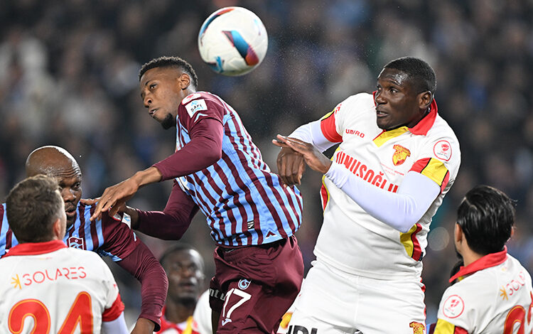 Ziraat Türkiye Kupası yarı finalinde Trabzonspor ile Göztepe, Papara Park’ta karşı karşıya geldi.