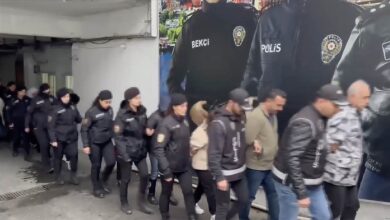 Bebek ölümleriyle bağlantılı olarak yürütülen “yenidoğan çetesi” soruşturmasında 13 kişi hakkında hazırlanan iddianame mahkemeye sunuldu.