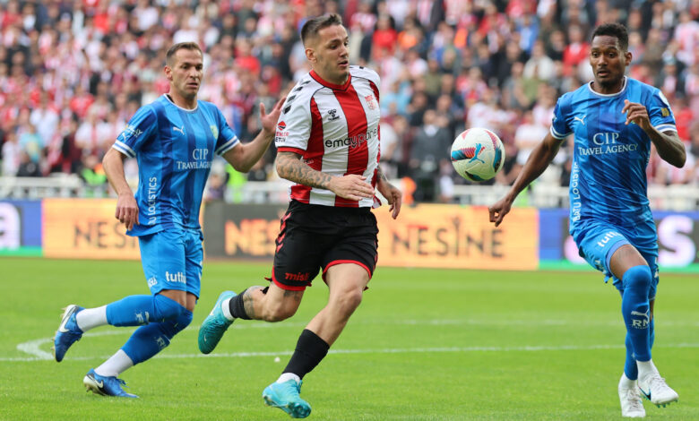 Trendyol Süper Lig'de Sivasspor ile Bodrumspor ikilisi 0-0 berabere kalarak düşme hattında kalmayı sürdürdü