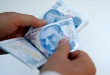 Milyonlarca çalışanın gözü temmuz zammında. Asgari ücrette yıl ortasında artış olacak mı sorusu gündemdeki yerini koruyor.