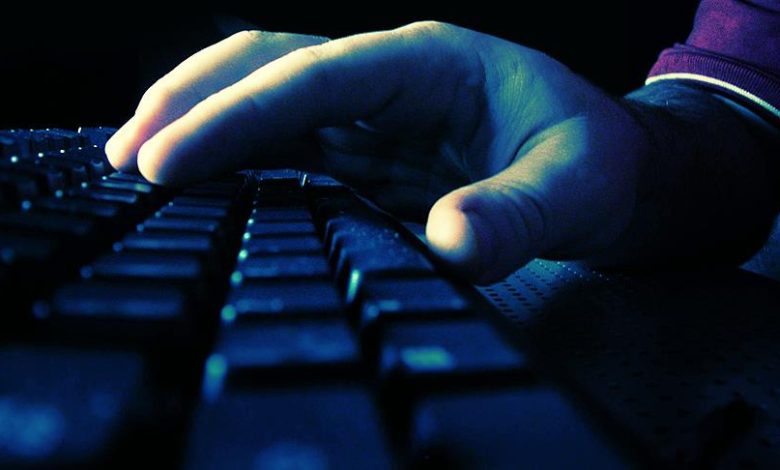 10 günde 364 gözaltı: Siber suç operasyonları hız kesmiyor 3 Ali Yerlikaya, son 10 günde yürütülen siber suç operasyonlarında 364 şüphelinin yakalandığını, 125’inin tutuklandığını açıkladı.