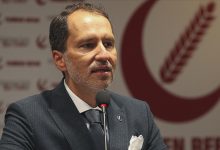 Yeniden Refah Partisi Genel Başkanı Fatih Erbakan, asgari ücretin yoksulluk sınırı dikkate alınarak en az 45 bin lira olması gerektiğini söyledi.