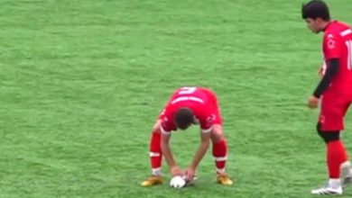 İstanbul’da futbol maçında top martıya çarptı 16 marti