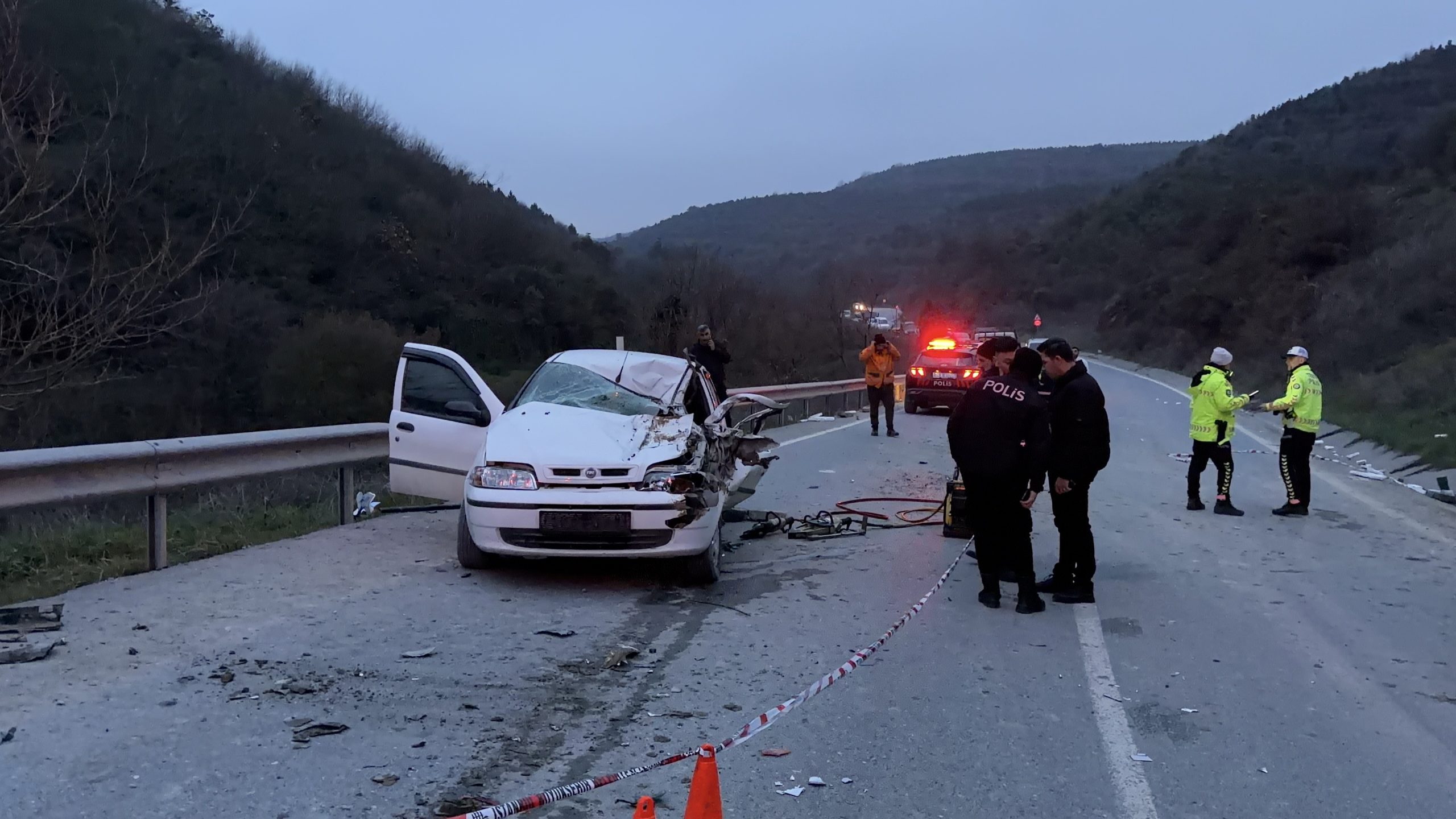 İstanbul’da trafik kazası aileyi kopardı 1 AW654064 01 scaled