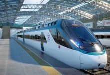 Ulaştırma ve Altyapı Bakanı Abdulkadir Uraloğlu, Milli Elektrikli Hızlı Tren Projesi kapsamında ilk tren setinin üretiminin tamamlandığını açıkladı.