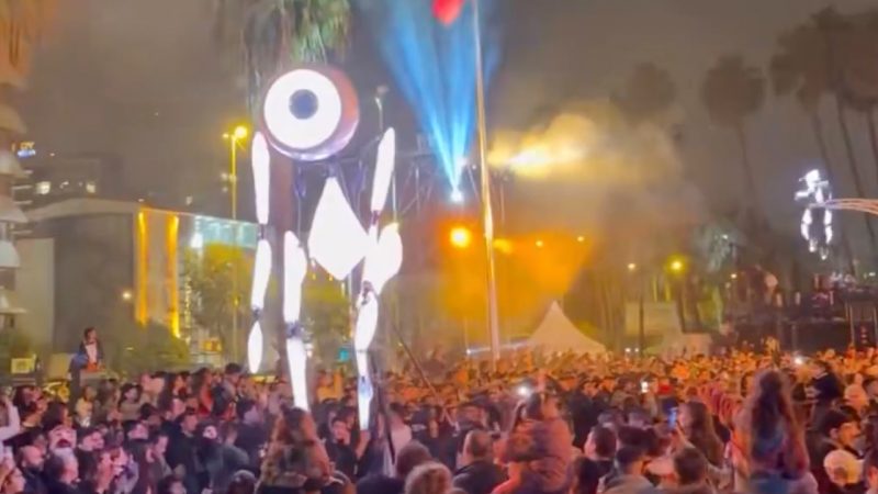 Adana Tiyatro Festivali açılışı yapıldı 2 Adana Tiyatro Festivali'nde renkli görüntüler