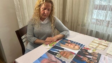 “Trump’ın kızıyım” diyen Necla Özmen’den ABD’de yeni başvuru 1 ABD Başkanı Donald Trump’ın biyolojik babası olduğunu iddia eden Necla Özmen, Türkiye’de reddedilen babalık davasını bu kez ABD’ye taşıdı.