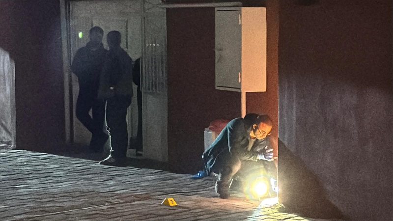 Diyarbakır'da aile dehşeti: Eşini ve kızını vurdu 2 Diyarbakır'da korkunç olay